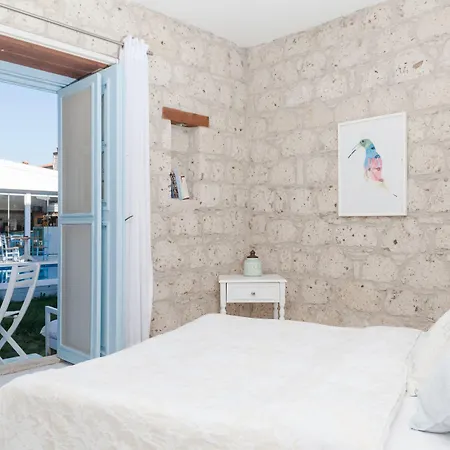Katre Alacati